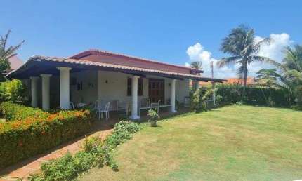 Casa para venda com 230 m² com 6 quartos em Morro Branco - Beberibe - CE