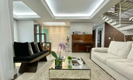 Le Champ Condominium - Casa à venda no bairro Itália - São José dos Pinhais/PR