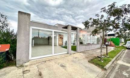 Casa à venda no bairro Afonso Pena - São José dos Pinhais/PR