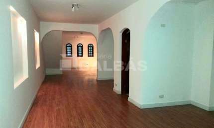 Casa com 4 quartos para alugar na Rua Jarinu, 715, Tatuapé, São Paulo