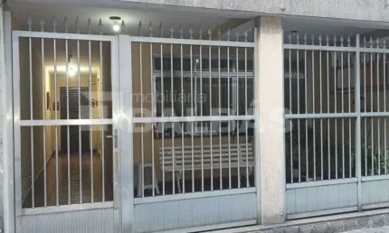 SOBRADO ANTIGO 100 m² - RUA PARTICULAR - EXCELENTE LOCALIZAÇÃO