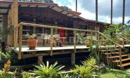 Casa para alugar na Avenida Pedro Paulo, 3355, Descansopolis, Campos do Jordão