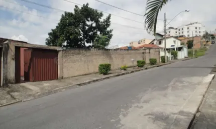 Casa com 6 quartos à venda na Rua José da Costa Ferreira, Alvorada, Contagem