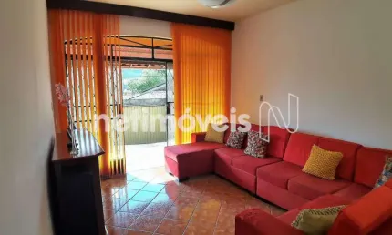 Casa com 2 quartos à venda no Santa Helena, Contagem 