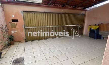 Casa com 5 quartos à venda no Três Barras, Contagem 