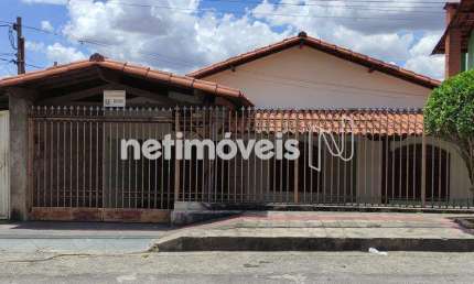 Casa com 3 quartos à venda no Parque Maracanã, Contagem 