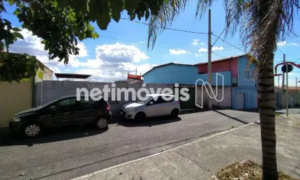 Casa com 2 quartos à venda na Vila Panamá, Contagem 