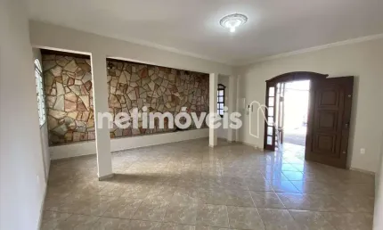 Casa com 3 quartos à venda na Vila Santa Luzia, Contagem 