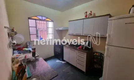 Casa com 3 quartos à venda na Vila Santa Luzia, Contagem 