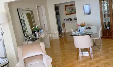 Apartamento com 3 quartos à venda na Rua Duque de Caxias, 910, Centro Histórico, Porto Alegre, 131 m2 por R$ 1.000.000