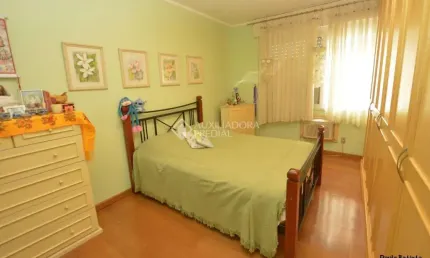 Apartamento com 3 quartos à venda na Rua Liberdade, 521, Rio Branco, Porto Alegre, 92 m2 por R$ 485.000