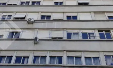 Apartamento com 3 quartos à venda na rua ramiro barcelos, 2129, rio branco, porto alegre, 95 m2 por r$ 410.000