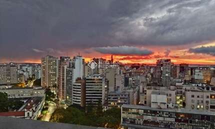 Cobertura com 2 quartos à venda na Avenida Independência, 50, Independência, Porto Alegre, 110 m2 por R$ 532.000