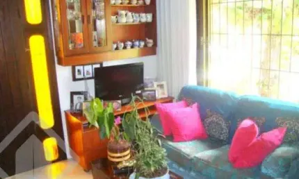 Casa em condomínio fechado com 4 quartos à venda na Rua Araponga, 291, Chácara das Pedras, Porto Alegre, 570 m2 por R$ 1.300.000