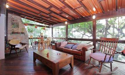 Casa com 3 quartos à venda na Rua Tomaz Flores, 35, Independência, Porto Alegre, 400 m2 por R$ 1.980.000
