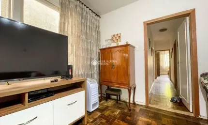 Apartamento com 3 quartos à venda na rua felipe camarão, 553, rio branco, porto alegre, 118 m2 por r$ 420.000
