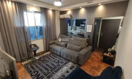 Apartamento com 2 quartos à venda na Avenida Farrapos, 975, Floresta, Porto Alegre, 57 m2 por R$ 190.000