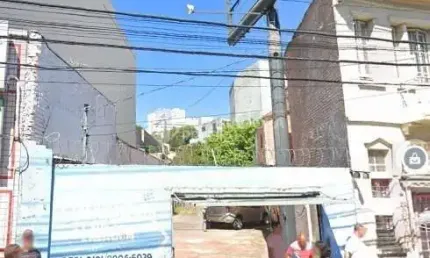 Terreno comercial à venda na Avenida Cristóvão Colombo, 985, Floresta, Porto Alegre, 336 m2 por R$ 1.100.000
