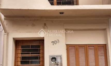 Casa em condomínio fechado com 2 quartos à venda na Rua Dezessete de Junho, 700, Menino Deus, Porto Alegre, 83 m2 por R$ 319.000
