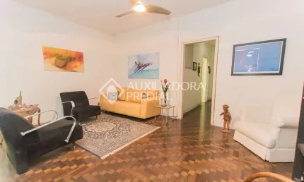 Apartamento com 3 quartos à venda na Rua Felipe Camarão, 321, Rio Branco, Porto Alegre, 101 m2 por R$ 420.000