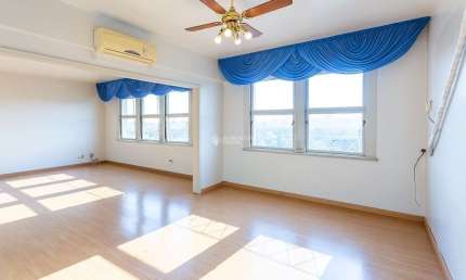 Apartamento com 3 quartos à venda na Avenida Osvaldo Aranha, 1376, Bom Fim, Porto Alegre, 159 m2 por R$ 895.000