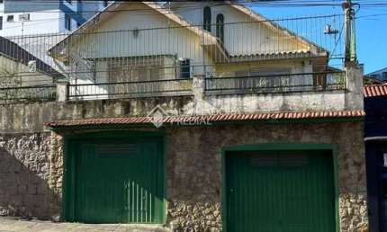 Casa com 4 quartos à venda na Rua São Mateus, 764, Bom Jesus, Porto Alegre, 251 m2 por R$ 735.000