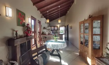 Casa com 2 quartos à venda na Avenida do Papagaio, 326, Balneário Ponta do Papagaio (Ens Brito), Palhoça, 120 m2 por R$ 769.900