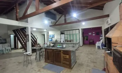 Casa com 6 quartos à venda na Avenida Astrogildo Quadros, 45, Pinheira, Palhoça, 365 m2 por R$ 2.500.000