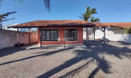 Casa com 2 quartos à venda na Avenida Astrogildo Quadros, 44, Pinheira, Palhoça, 60 m2 por R$ 560.000