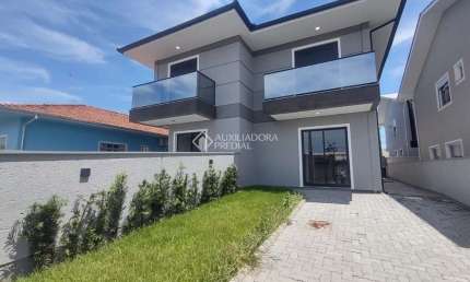 Casa com 3 quartos à venda na Rua Itapema, 400, Praia do Sonho, Palhoça, 100 m2 por R$ 600.000