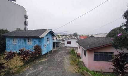 Terreno à venda na Rua Vereador Arthur Manoel Mariano, 1753, Forquilhinhas, São José, 1150 m2 por R$ 1.390.000