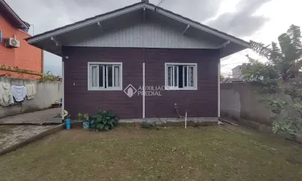 Casa com 1 quarto à venda na Rua Aderbal Ramos da Silva, 3, Pinheira, Palhoça, 80 m2 por R$ 460.000