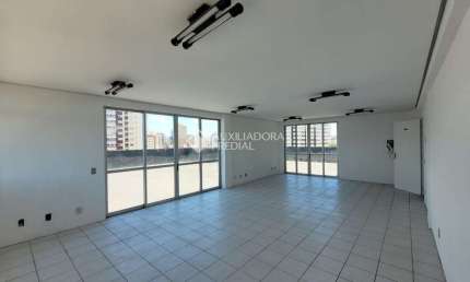 Sala comercial à venda na Rua General Liberato Bittencourt, 1914, Estreito, Florianópolis, 220 m2 por R$ 350.000
