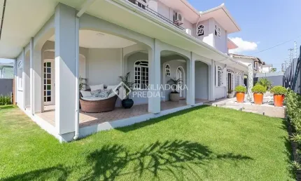 Casa com 4 quartos à venda na Rua Eleutério da Silva Furtado, 260, Jardim Atlântico, Florianópolis, 370 m2 por R$ 1.450.000