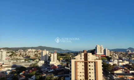 Cobertura com 4 quartos à venda na rua souza dutra, 826, estreito, florianópolis, 155 m2 por r$ 1.390.000