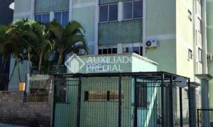 Apartamento com 2 quartos à venda na Rua Santos Saraiva, 1458, Capoeiras, Florianópolis, 55 m2 por R$ 300.000