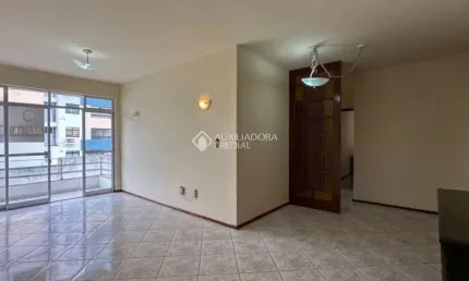 Apartamento com 3 quartos à venda na rua felipe neves, 268, canto, florianópolis, 131 m2 por r$ 860.000