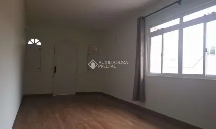 Casa com 3 quartos à venda na rua desembargador gil costa, 681, estreito, florianópolis, 250 m2 por r$ 1.280.000