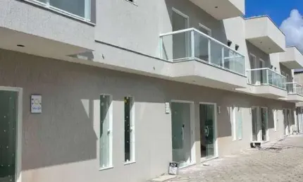 Casa com 3 dormitórios à venda, 90 m² por R$ 489.000,00 - Ipitanga - Lauro de Freitas/BA