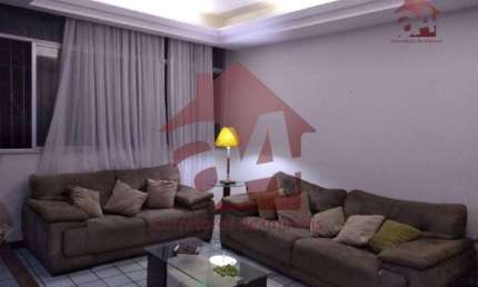 Apartamento para venda com 4/4 sendo 2 suítes na Barra, 1 vaga, amplo, com armários e pequena infra