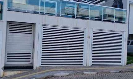 Casa com 3 dormitórios à venda por R$ 700.000,00 - Caixa Dágua - Lauro de Freitas/BA