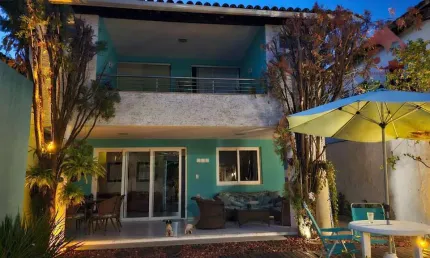 Casa com 4 dormitórios à venda, 400 m² por R$ 950.000 - Buraquinho - Lauro de Freitas/BA