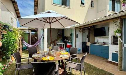 Casa com 2 dormitórios à venda, 100 m² por R$ 740.000 - Abrantes - Camaçari/BA