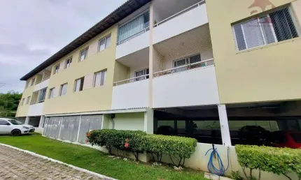 Apartamento com 2 dormitórios à venda, 65 m² por R$ 400.000,00 - Buraquinho - Lauro de Freitas/BA