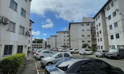 Apartamento com 2 dormitórios à venda, 48 m² por R$ 190.000,00 - Caji - Lauro de Freitas/BA