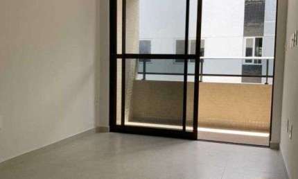 Alugo apartamento semi novo com excelente localização no Aeroclube