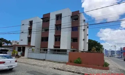Apartamento com 03 quartos para venda nos Bancários.