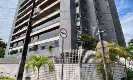 Amplo apartamento com 128m² para VENDA na Ruy Carneiro - 03 quartos sendo 01 suíte