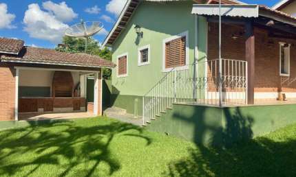 Casa com 3 quartos à venda na Praça Bras Reale, 56, Paiol Grande, São Bento do Sapucaí