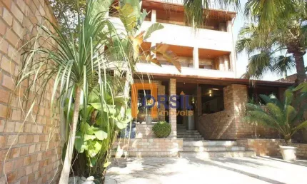 Sobrado com 4 dormitórios à venda, 446 m² por R$ 1.350.000,00 - Vila Suissa - Mogi das Cruzes/SP